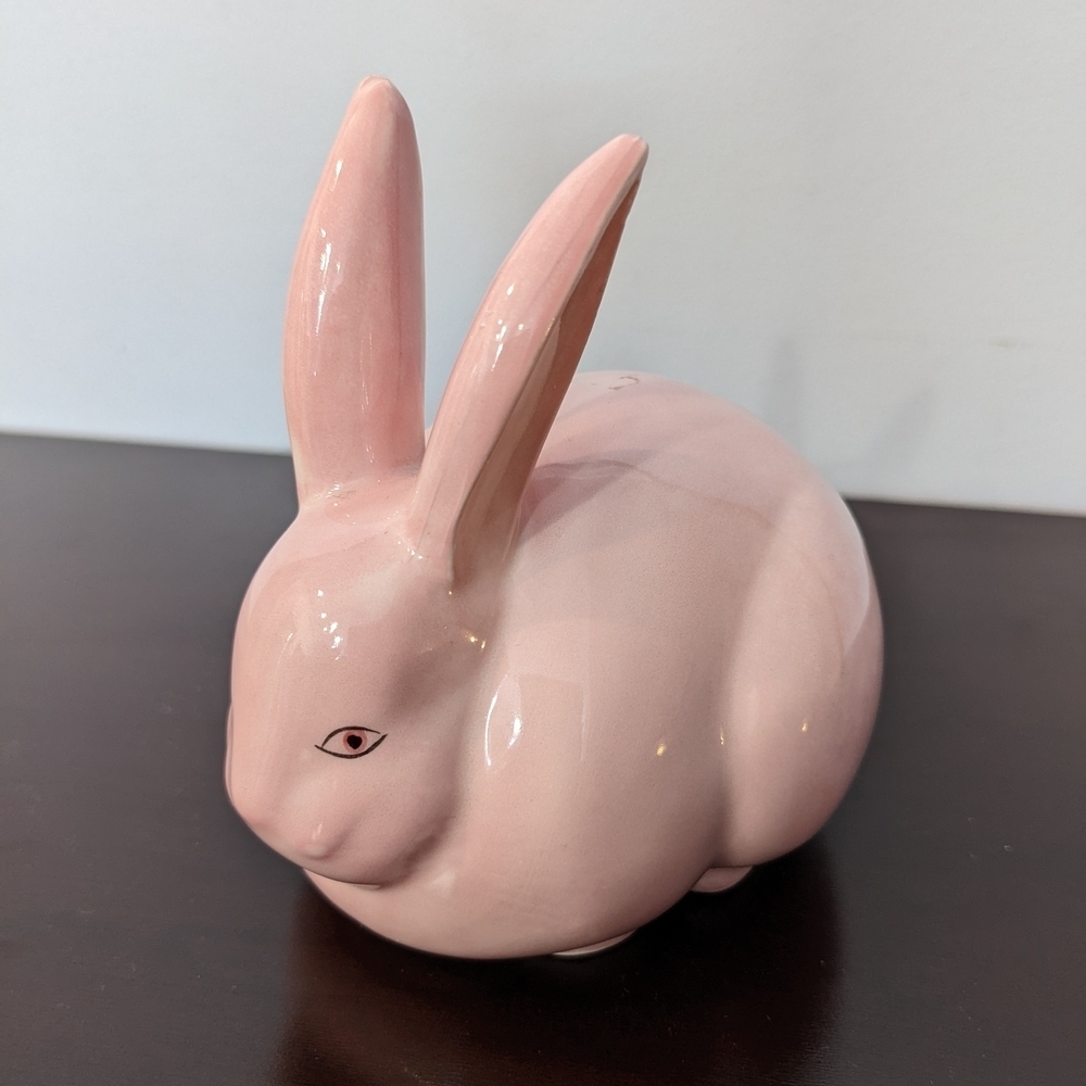 Chic Pink Rabbit Decor Accent